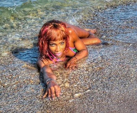 OnlyFans cuenta thefoxykim header 2
