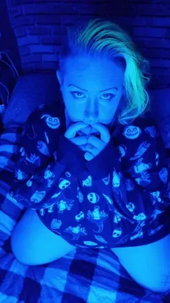 OnlyFans cuenta neonprincess_vip avatar 1