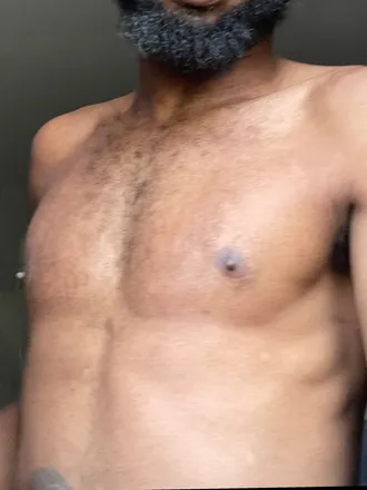 OnlyFans cuenta nyriek24 header 2