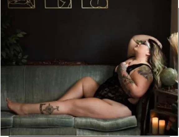 OnlyFans cuenta call.me.lil.mama header 2