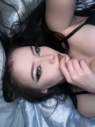 OnlyFans cuenta ivia_69 avatar 1