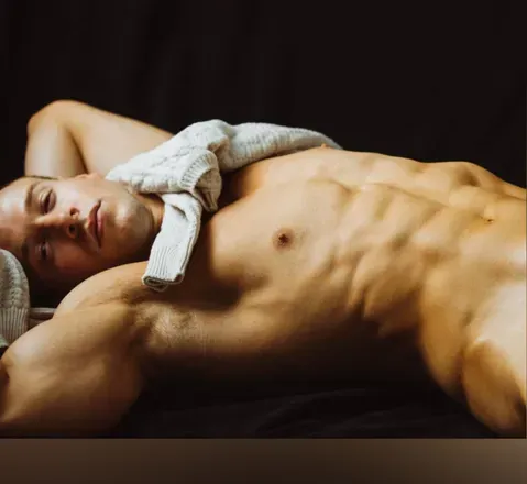 OnlyFans cuenta matthewrondeau header 2