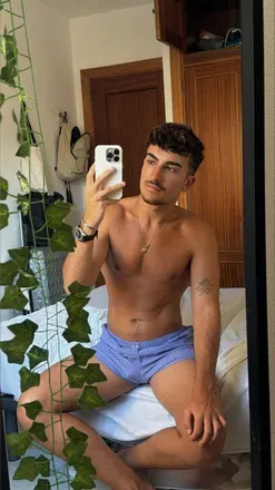OnlyFans cuenta universitarioand avatar 1