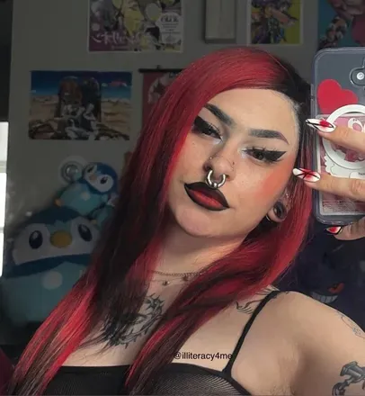 OnlyFans account  illiteracy4me avatar 1