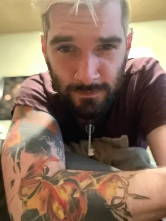 OnlyFans cuenta justbennybee avatar 1