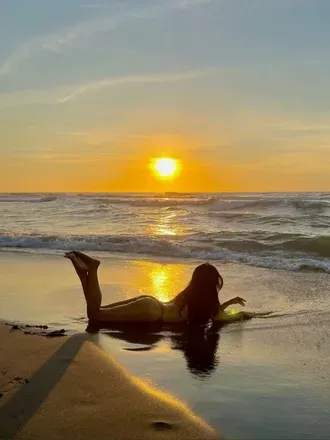 OnlyFans cuenta juicyjaixoxo header 2