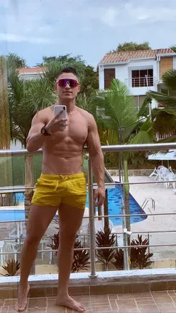 OnlyFans account  luisgiraldo21 avatar 1