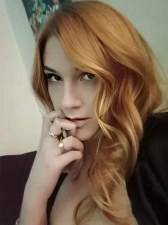 OnlyFans cuenta ultravioletgfe avatar 1