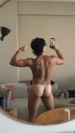 OnlyFans account  educatedhole avatar 1