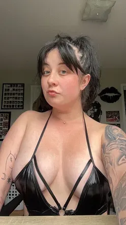 OnlyFans cuenta yourprincessleia avatar 1