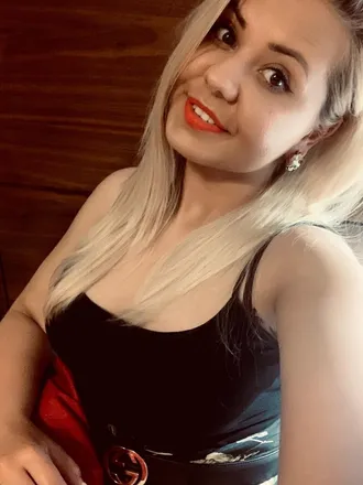 OnlyFans cuenta u213099742 header 2