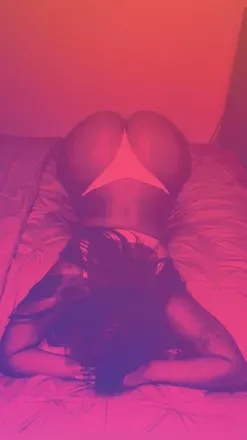 OnlyFans cuenta uniquenellie avatar 1