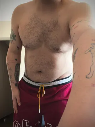 OnlyFans cuenta uncutcubbear avatar 1