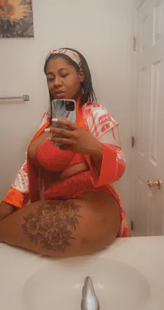 OnlyFans cuenta bigbody_93 header 2