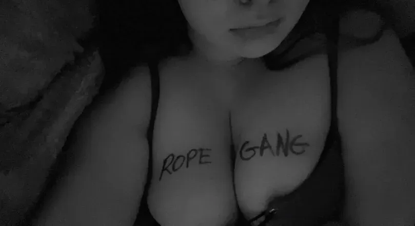 OnlyFans account  daddys69girl420 avatar 1