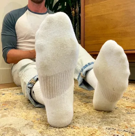 OnlyFans cuenta socksinseatown header 2