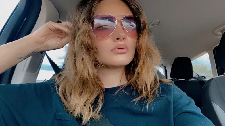 OnlyFans cuenta mommachey avatar 1