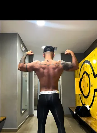 OnlyFans cuenta bigdicklatinofree header 2