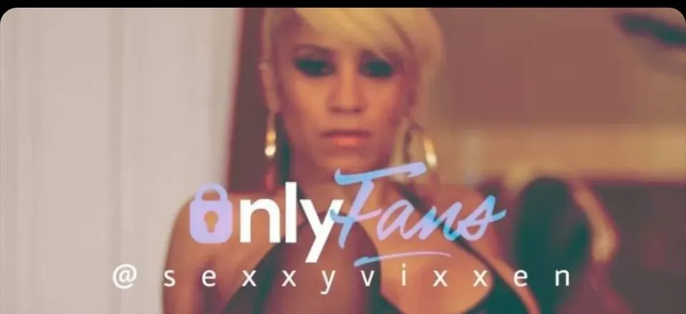 OnlyFans cuenta sexxyvixxen header 2