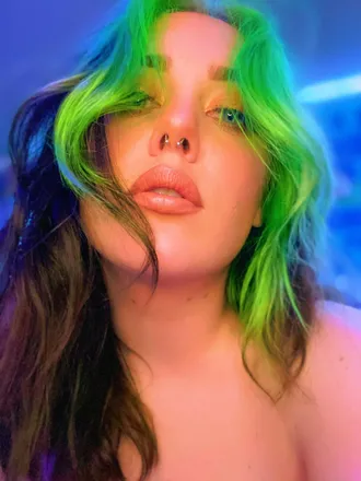 OnlyFans cuenta lild3m0nnn header 2