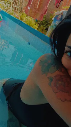 OnlyFans account  flordamapola header 2