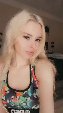 OnlyFans cuenta bhadbunny17 avatar 1