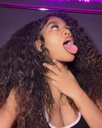OnlyFans cuenta tiffynextdoor avatar 1