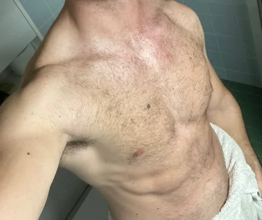 OnlyFans cuenta yesitsmezzz header 2