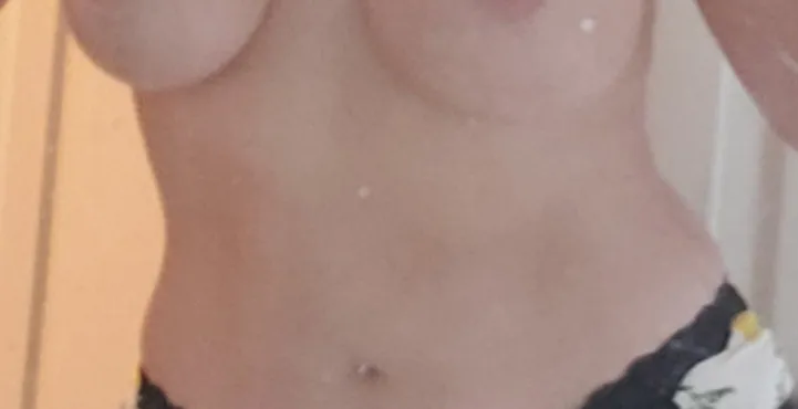 OnlyFans cuenta mrsmeadows header 2
