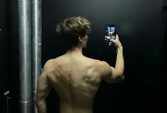 OnlyFans cuenta mad_mathew header 2