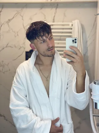OnlyFans cuenta razvanopoll header 2