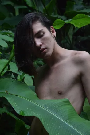 OnlyFans cuenta myers18 header 2