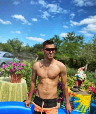 OnlyFans cuenta georgeval header 2