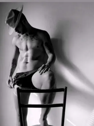 OnlyFans cuenta oriam_ftm header 2