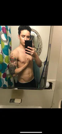 OnlyFans cuenta smooveguy1023 header 2