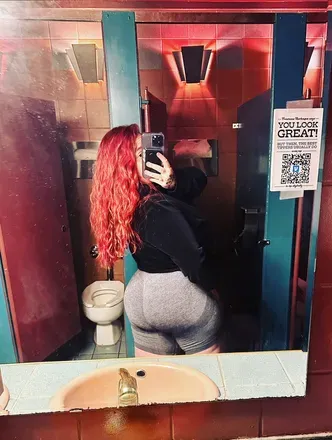 OnlyFans cuenta thickahhlingg header 2