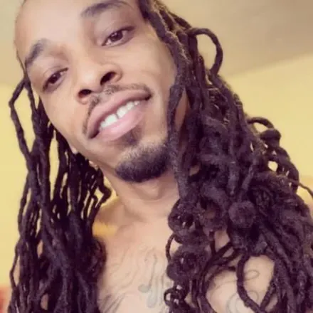 OnlyFans cuenta iamyellaboi header 2