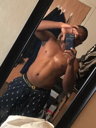 OnlyFans cuenta youngdixkslanger313 avatar 1