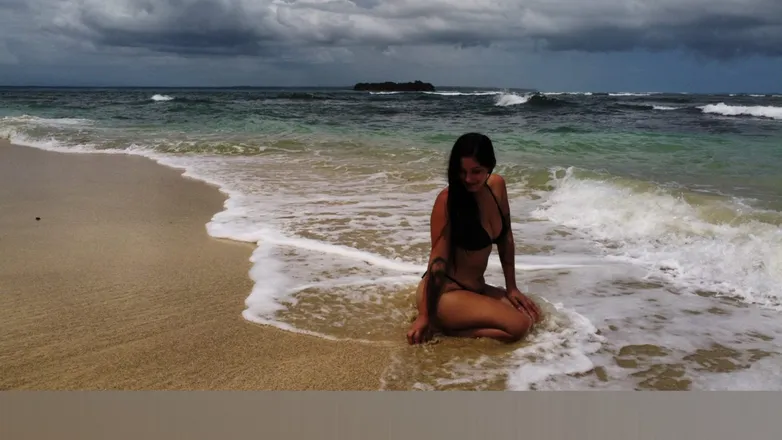 OnlyFans cuenta velvetfeline94 header 2