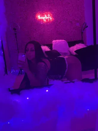 OnlyFans cuenta krisdabarb header 2