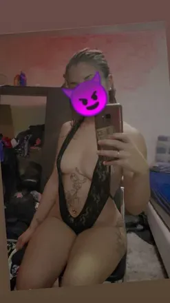 OnlyFans cuenta petiggg avatar 1