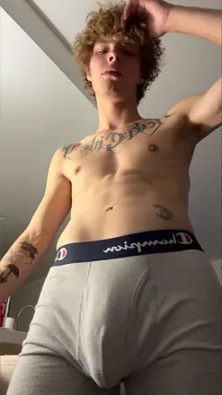 OnlyFans account  themomscandy header 2