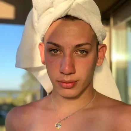 OnlyFans cuenta king_urii avatar 1