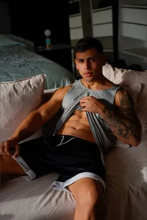 OnlyFans cuenta tomyelmorenito avatar 1