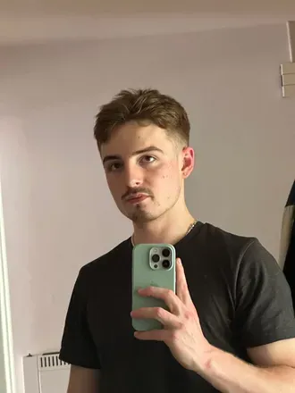OnlyFans account  thom_max avatar 1