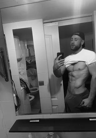 OnlyFans cuenta sspartantt10 header 2