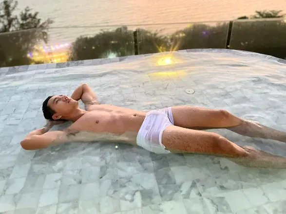 OnlyFans cuenta sky_phanuwat header 2