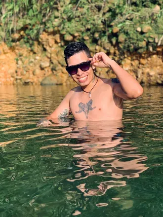 OnlyFans cuenta untrifasico777 header 2
