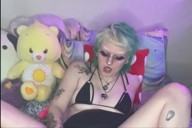OnlyFans cuenta rainbwslut header 2