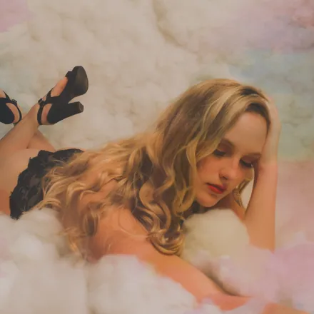OnlyFans cuenta ivyleaguequeen1 header 2